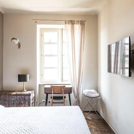 L'ambasciata Apartment *